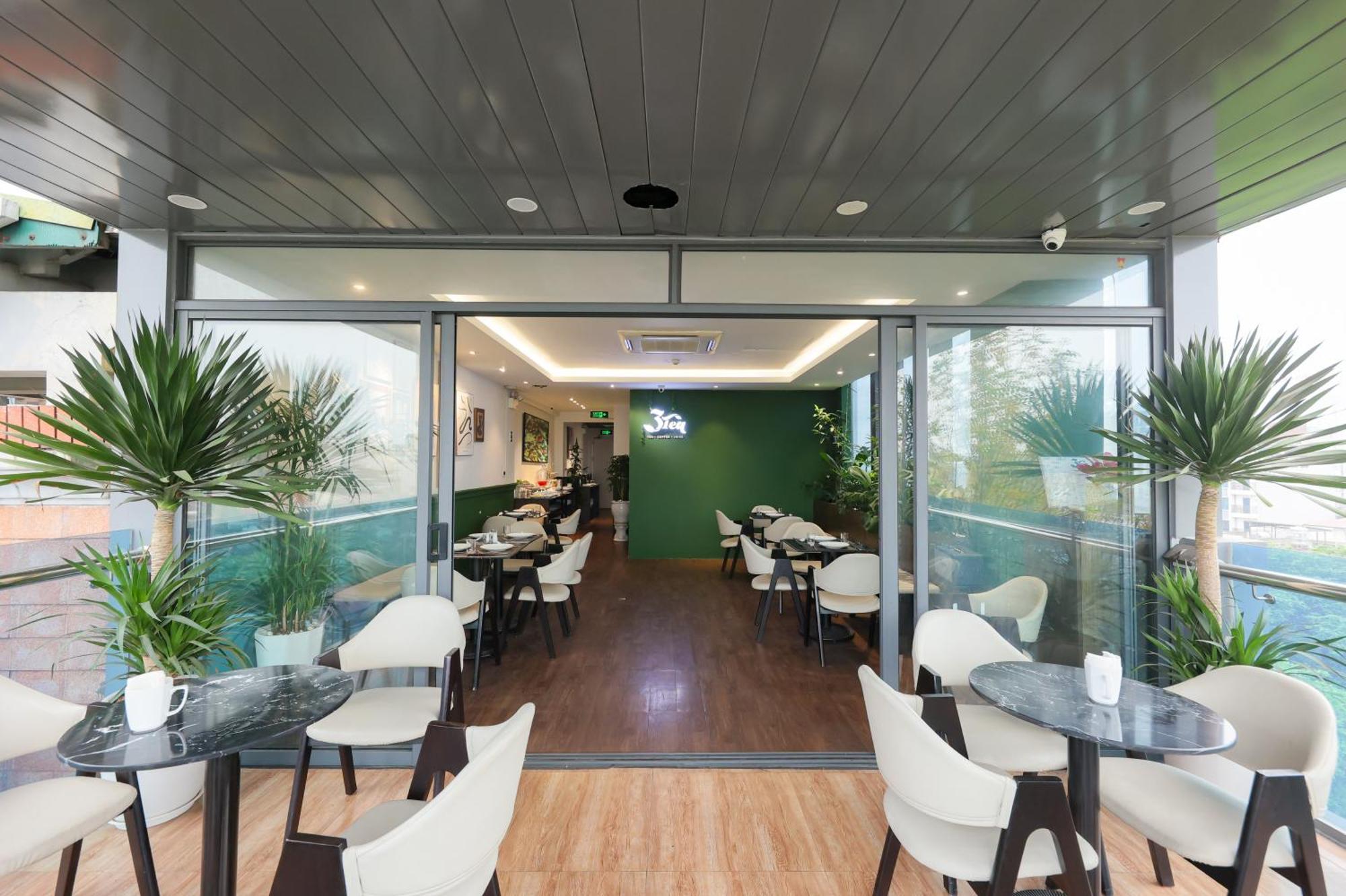 3t Hotel 3*